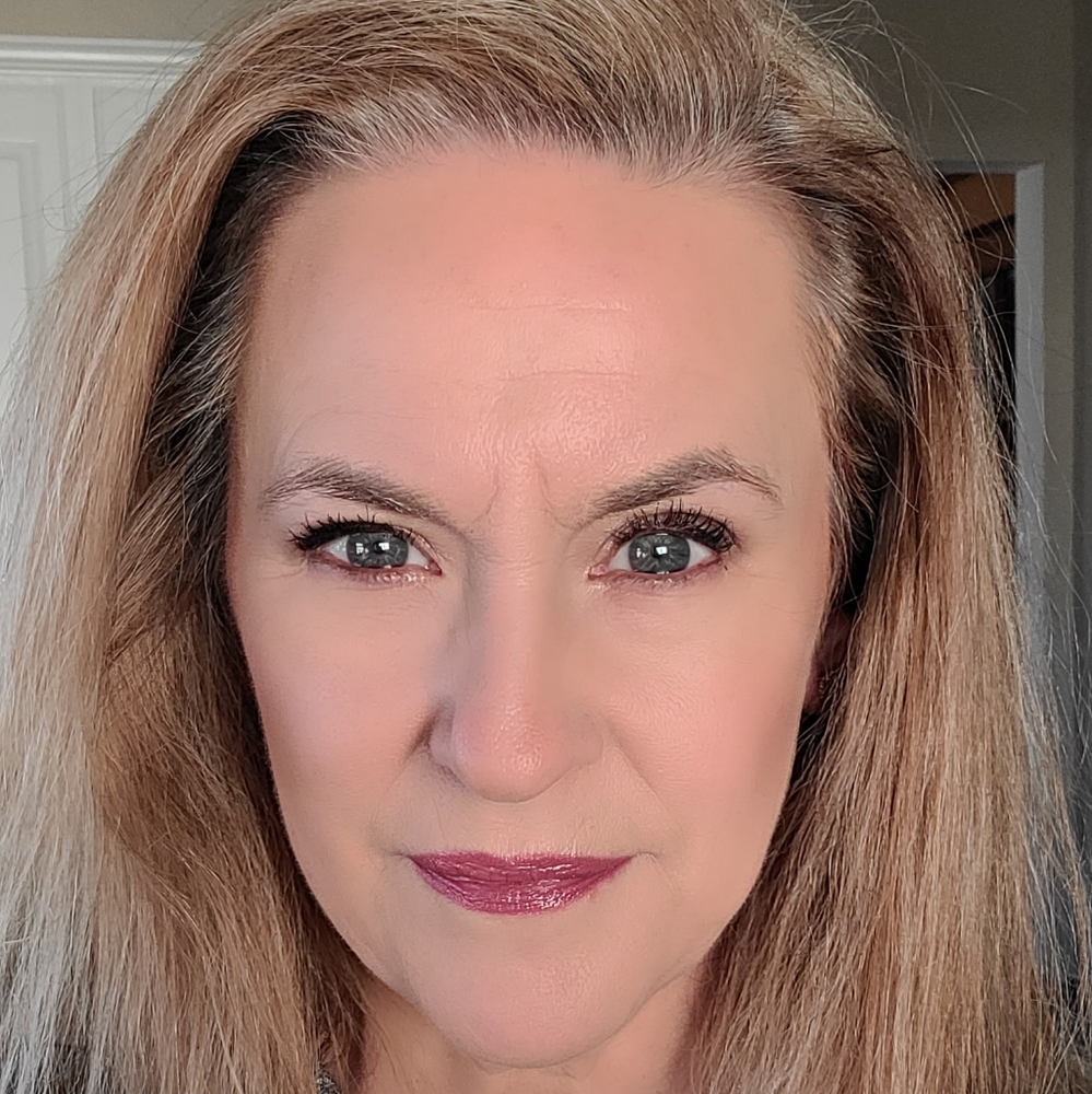 Meet your Posher, Deb